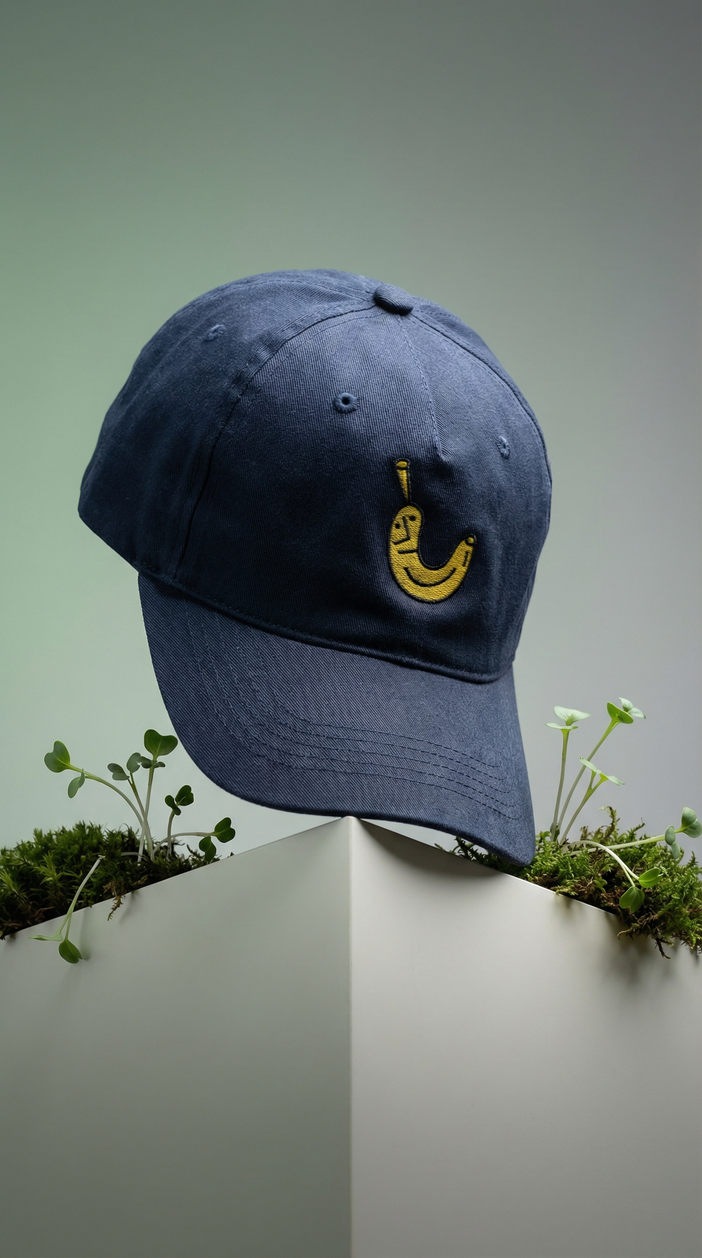 banana cap
